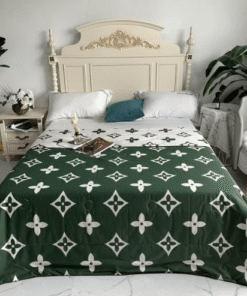 Best Louis Vuitton Green and White Monogram Bedding Set
