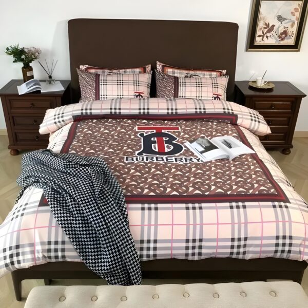 Burberry Bedding Set - TB003