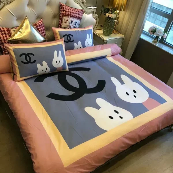 Chanel Rabbit Printed Bedding Sets Quilt Sets Duvet Cover Luxury Brand Bedding Decor Bedroom Sets Best Luxury Bedding Sets