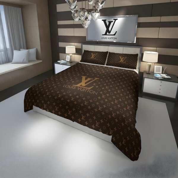 Louis Vuitton Bedding Set - TB523