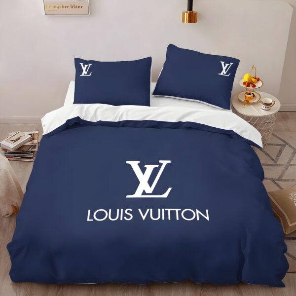 Louis Vuitton Bedding Set - TB525
