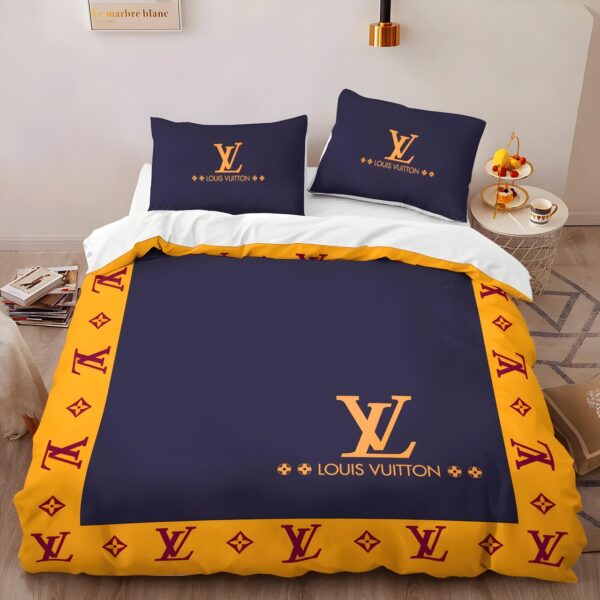 Louis Vuitton Bedding Set - TB535