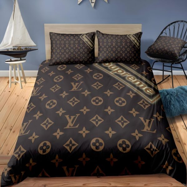 Louis Vuitton Bedding Set - TB548