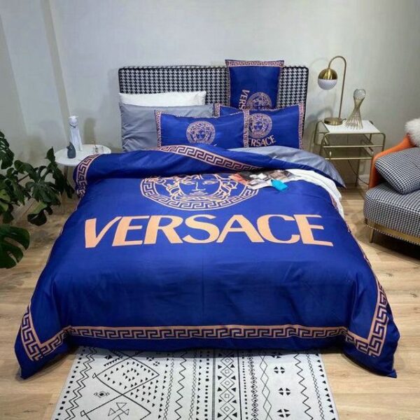 Versace Logo Type 3709 Bedding Sets Luxury Ideas Blankets Covers Sheets Bed  Duvet Hyperbeast Bedroom Premium Fashion Brand Home Decor