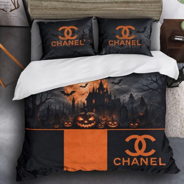 Chanel Halloween Luxury Bedding Set V05