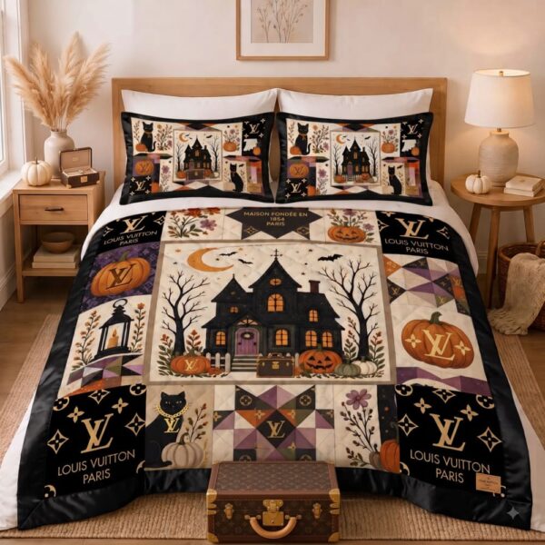 Louis Vuitton Halloween Bedding Set V02